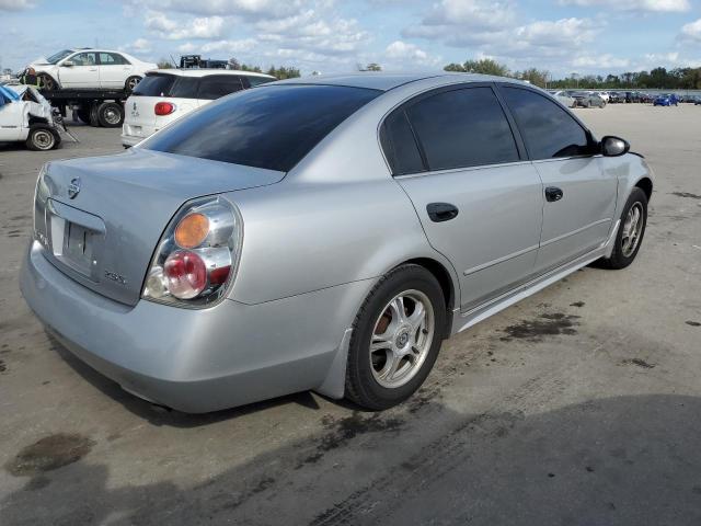 1N4AL11D73C321416 - 2003 NISSAN ALTIMA BAS SILVER photo 3