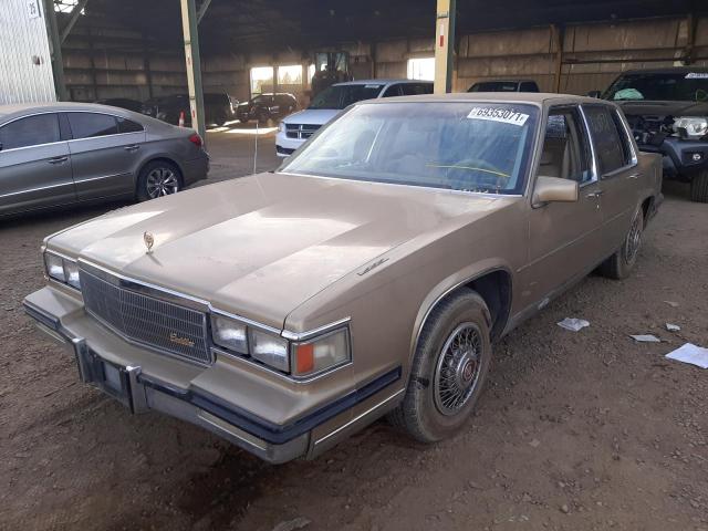 1G6CB6985F4215266 - 1985 CADILLAC FLEETWOOD GOLD photo 2