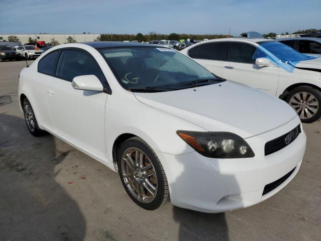 JTKDE3B74A0318275 - 2010 TOYOTA SCION TC WHITE photo 4