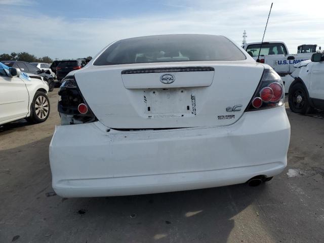 JTKDE3B74A0318275 - 2010 TOYOTA SCION TC WHITE photo 6