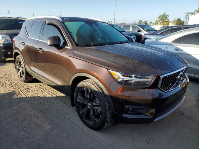 YV4162UL0K2058567 - 2019 VOLVO XC40 T5 IN BROWN photo 4