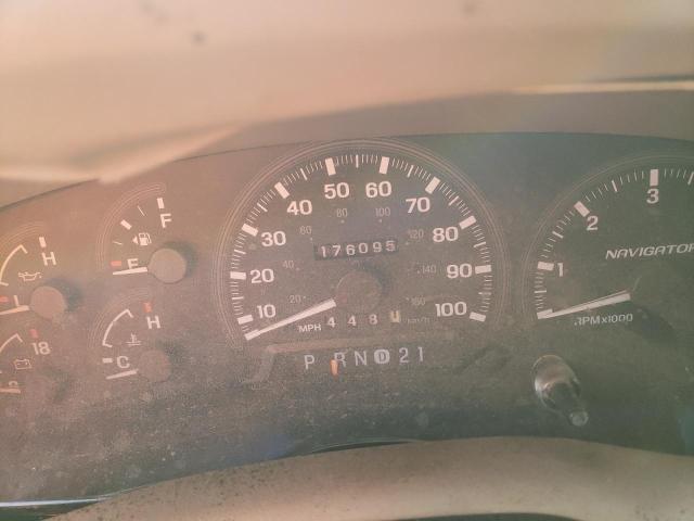 5LMPU28L5WLJ14606 - 1998 LINCOLN NAVIGATOR 黑色 照片 9