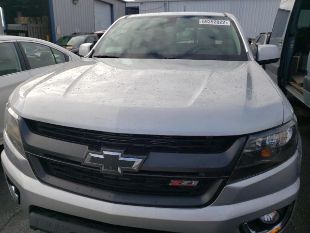 1GCGSCEN0K1293359 - 2019 CHEVROLET COLORADO L SILVER photo 5