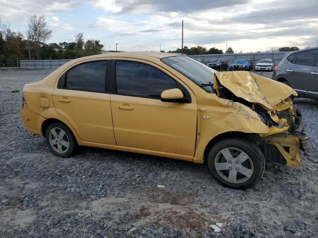 KL1TD56637B148420 - 2007 CHEVROLET AVEO BASE YELLOW photo 4