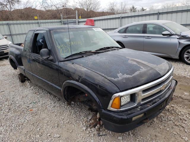 1GCDT19X2V8139845 - 1997 CHEVROLET S TRUCK S1 BLACK photo 1