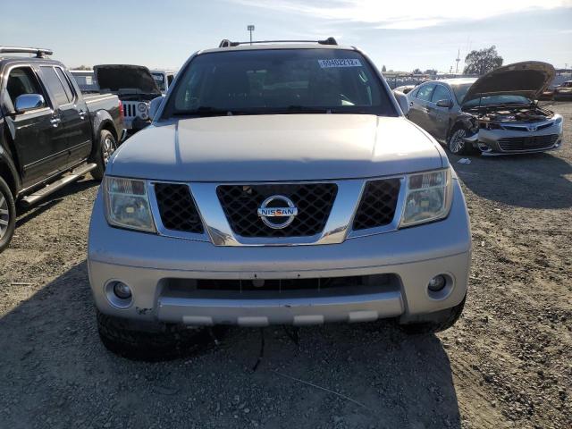 5N1AR18UX6C607128 - 2006 NISSAN PATHFINDER ვერცხლისფერი ფოტო 5