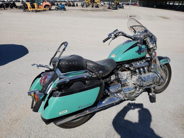 1HFSC3432WA102866 - 1998 HONDA GL1500 CT GREEN photo 4