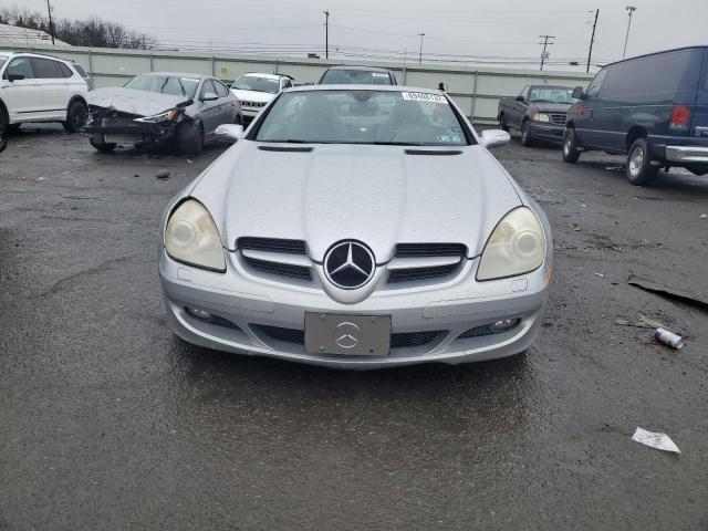 WDBWK54F67F147705 - 2007 MERCEDES-BENZ SLK 280 SILVER photo 5