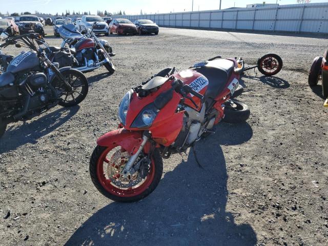 JH2RC46162M401562 - 2002 HONDA VFR800 RED photo 2