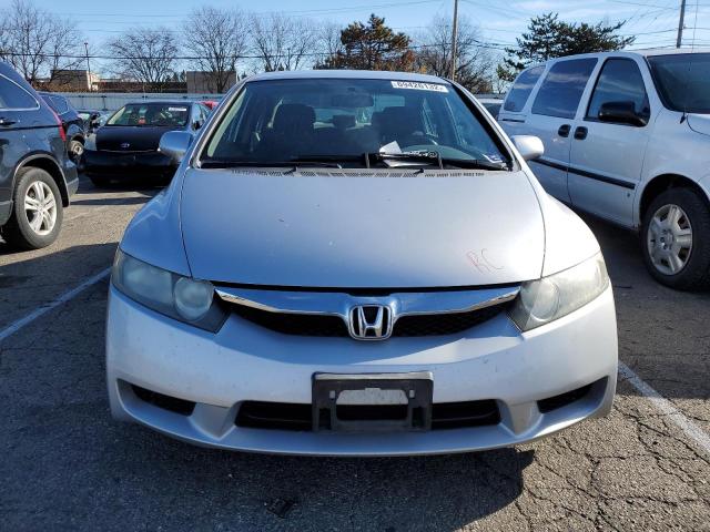 19XFA1F68AE019624 - 2010 HONDA CIVIC LX-S فضي صورة 5