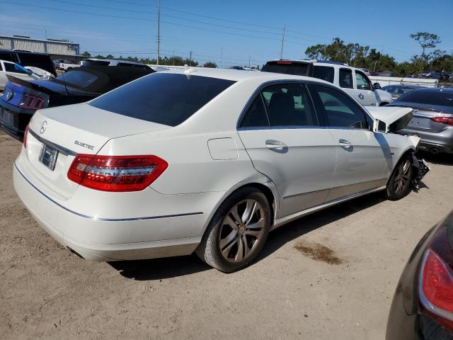 WDDHF2EB9BA496684 - 2011 MERCEDES-BENZ E 350 BLUE WHITE photo 3