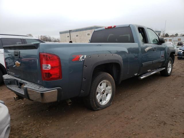 1GCRKSE06BZ156922 - 2011 CHEVROLET SILVERADO BLUE photo 3