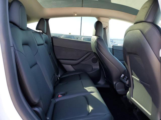 5YJYGDEE6MF211074 - 2021 TESLA MODEL Y أبيض صورة 10