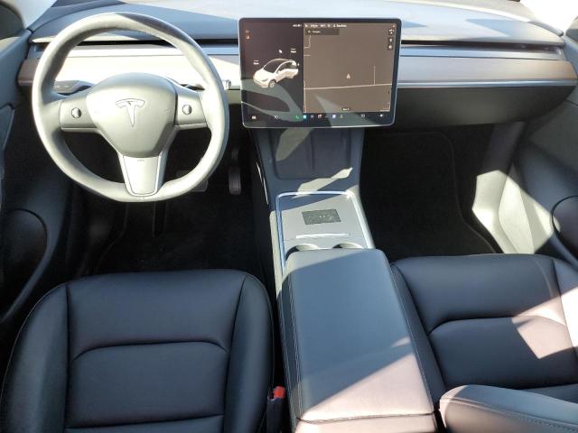 5YJYGDEE6MF211074 - 2021 TESLA MODEL Y أبيض صورة 8