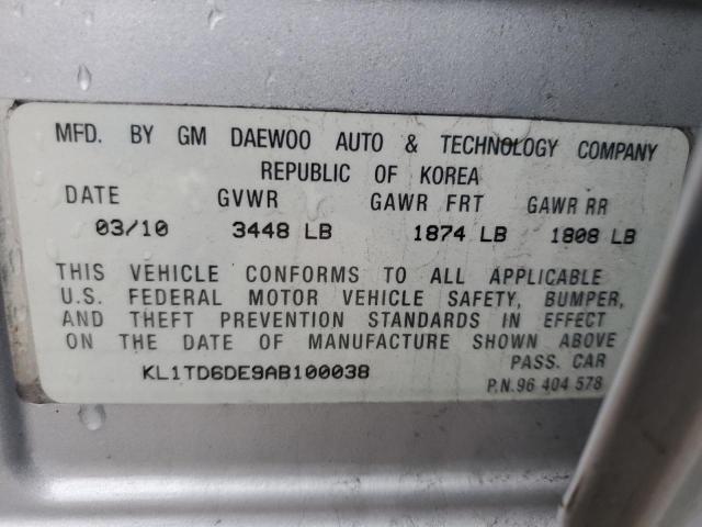 KL1TD6DE9AB100038 - 2010 CHEVROLET AVEO LS 银色 照片 12