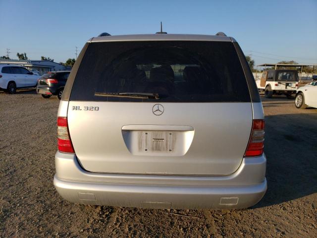 4JGAB54EX1A271270 - 2001 MERCEDES-BENZ ML 320 SILVER photo 6