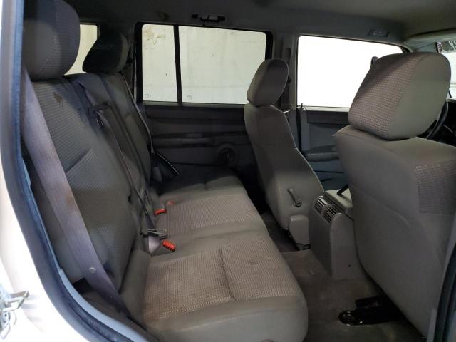 1J8HG48KX6C345967 - 2006 JEEP COMMANDER 白色 照片 11