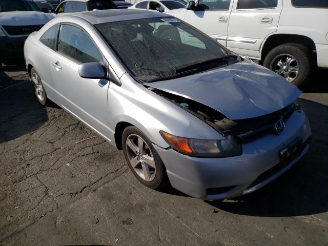 2HGFG12978H564227 - 2008 HONDA CIVIC EXL Gümüş foto 4