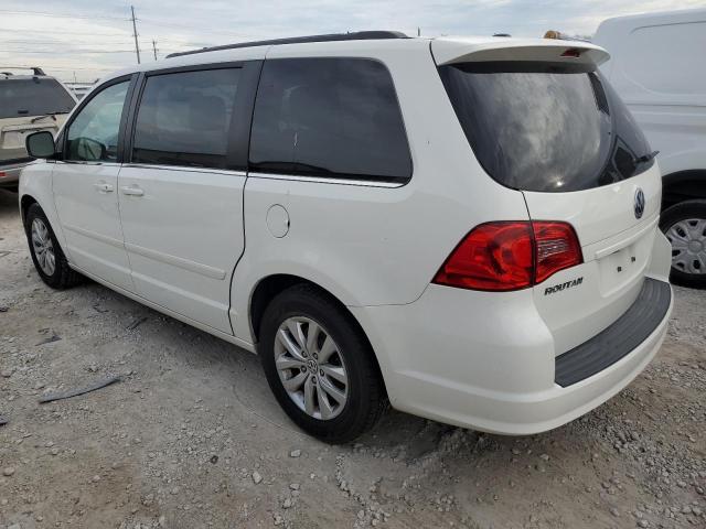 2C4RVABG2CR391218 - 2012 VOLKSWAGEN ROUTAN SE WHITE photo 2