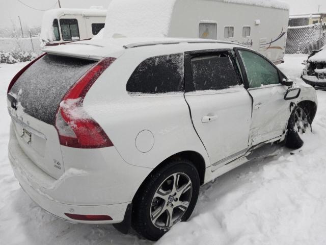 YV4902RM7F2678845 - 2015 VOLVO XC60 T6 PL WHITE photo 3