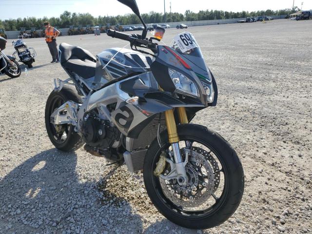 ZD4TYU004GS000275 - 2016 APRILIA TUONO V4 1 SILVER photo 1