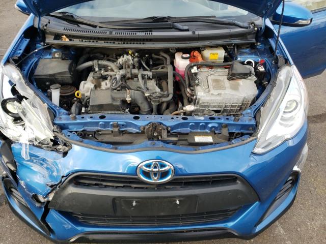 JTDKDTB36H1596937 - 2017 TOYOTA PRIUS C BLUE photo 11