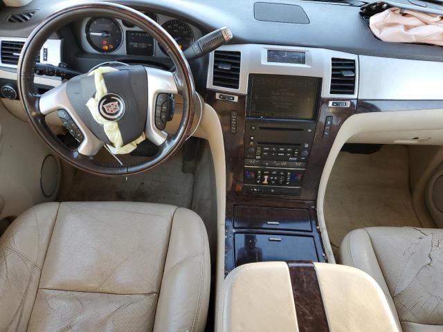 1GYFK66837R****** - 2007 CADILLAC ESCALADE E CREAM photo 8