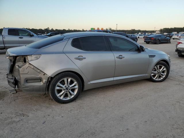 KNAGN4A61B5095262 - 2011 KIA OPTIMA EX SILVER photo 3