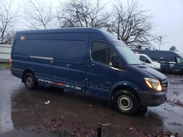 WD3PE8DC7E5907724 - 2014 MERCEDES-BENZ SPRINTER 2 BLACK photo 4