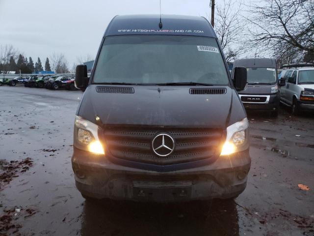 WD3PE8DC7E5907724 - 2014 MERCEDES-BENZ SPRINTER 2 BLACK photo 5