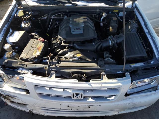 4S6DM58W4Y4418015 - 2000 HONDA PASSPORT E WHITE photo 12