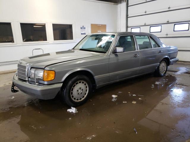 WDBCA39D1JA384432 - 1988 MERCEDES-BENZ 560 SEL SILVER photo 1