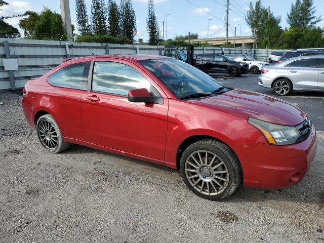 1FAHP33N39W****** - 2009 FORD FOCUS SES RED photo 4