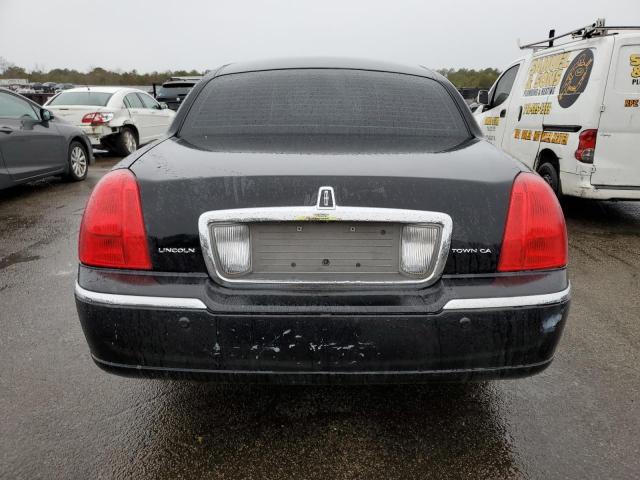 1LNHM82W43Y602067 - 2003 LINCOLN TOWN CAR S BLACK photo 6