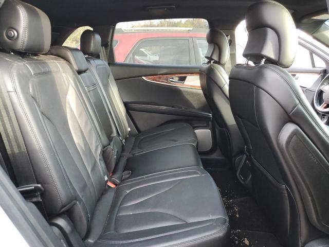 2LMTJ6LP1GBL84093 - 2016 LINCOLN MKX RESERV SILVER photo 11