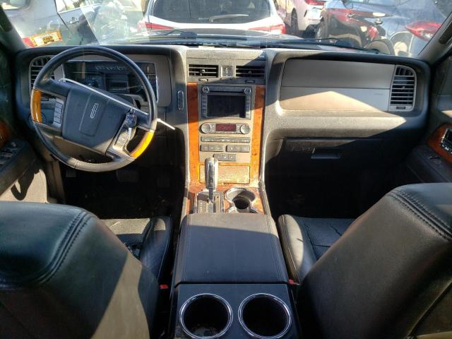 5LMJJ3J58BEJ05784 - 2011 LINCOLN NAVIGATOR 黑色 照片 8