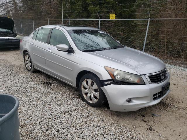 1HGCP36879A030077 - 2009 HONDA ACCORD EXL SILVER photo 4