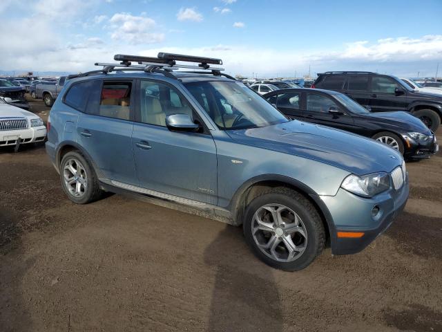 WBXPC9C40AWJ33156 - 2010 BMW X3 XDRIVE3 BLUE photo 4