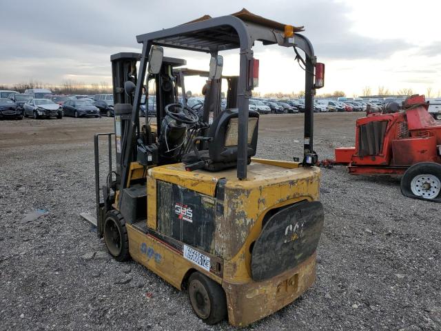 A3EC330292 - 2004 CATERPILLAR FORKLIFT YELLOW photo 3