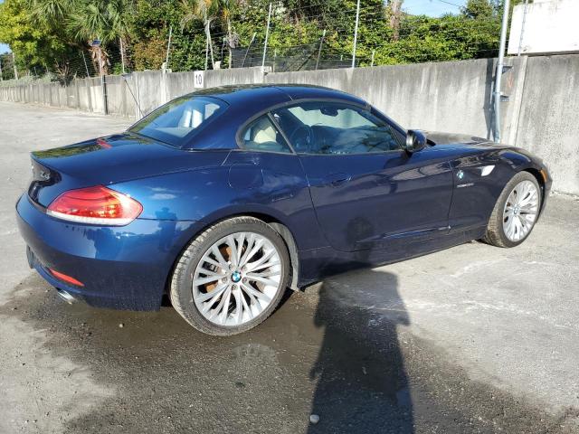 WBALM7C50AE382016 - 2010 BMW Z4 SDRIVE3 BLUE photo 3