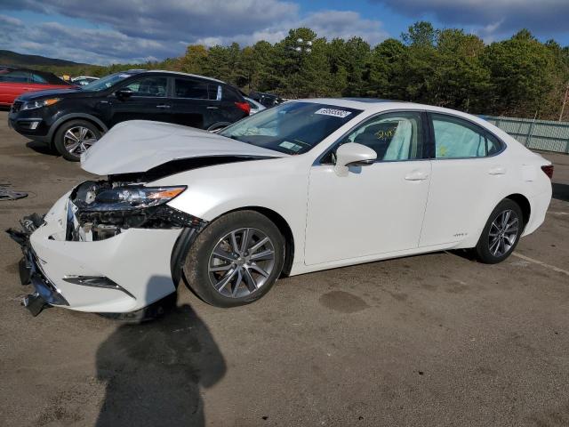 JTHBW1GG9H2134889 - 2017 LEXUS ES 300H WHITE photo 1