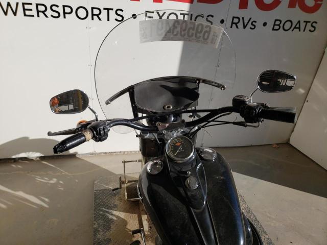 1HD1JRV20CB047195 - 2012 HARLEY-DAVIDSON FLS SOFTAI 黑色 照片 5