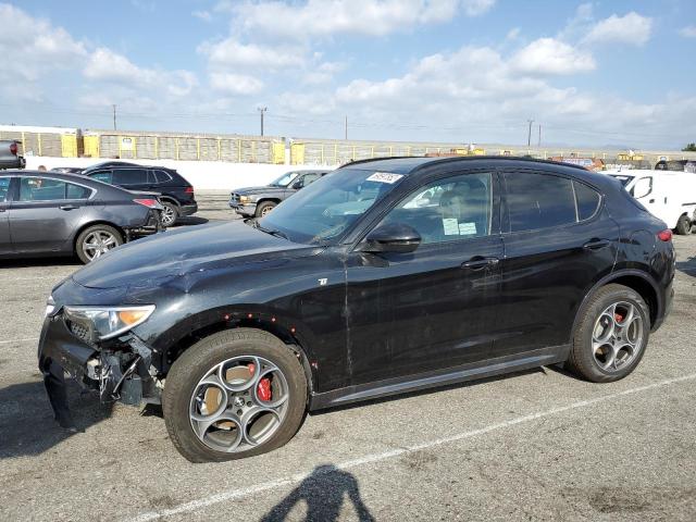 ZASPAKBN6N7D48133 - 2022 ALFA ROMEO STELVIO TI BLACK photo 1