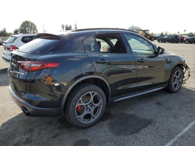 ZASPAKBN6N7D48133 - 2022 ALFA ROMEO STELVIO TI BLACK photo 3