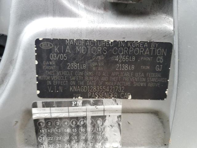 KNAGD128355421732 - 2005 KIA OPTIMA SILVER photo 12