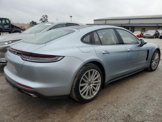 WP0AJ2A76NL100876 - 2022 PORSCHE PANAMERA B SILVER photo 3