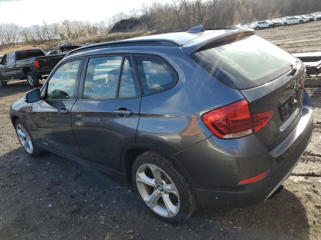 WBAVM5C55FVV93667 - 2015 BMW X1 XDRIVE3 GRAY photo 2