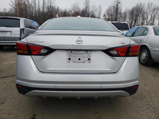 1N4BL4DV7MN413223 - 2021 NISSAN ALTIMA SV SILVER photo 6