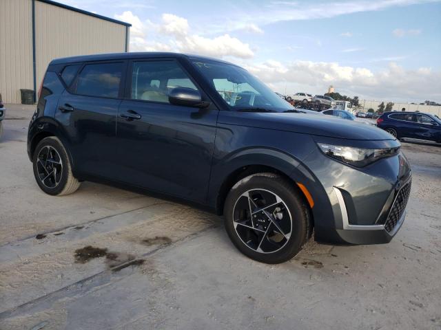 KNDJ33AU6P7194520 - 2023 KIA SOUL EX GRAY photo 4