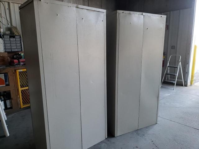 undefined - 2000 LOCK LOCKERS BEIGE photo 10